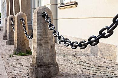 发售11年的《孤岛惊魂4》暴露场景突遭删减 育碧紧急修复